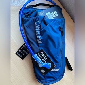 Camelbak Rogue Light 70oz Gibraltar/Navy Bkack